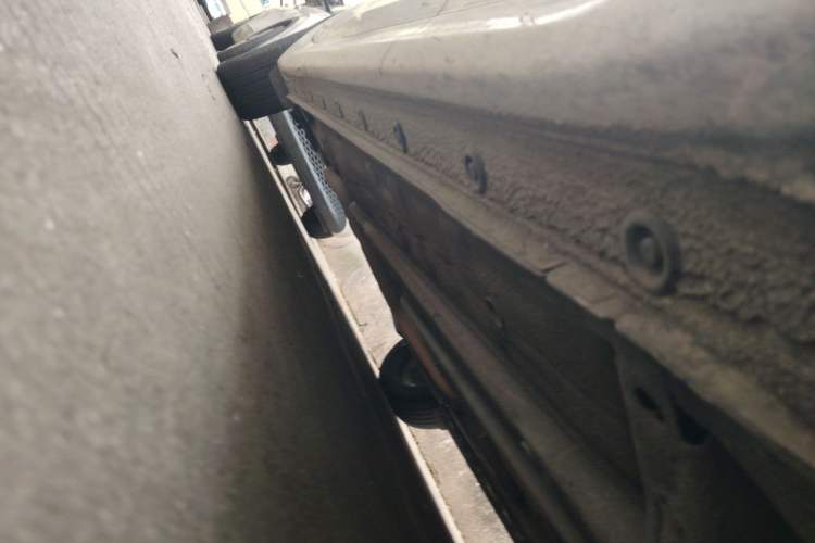 Used Hyundai Elantra 2021 1.5L CVT LUX Prestige Edition Chassis Front Right