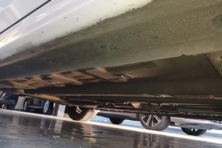 Used Hyundai Elantra 2021 1.5L CVT GLX Elite Edition Chassis Front Right