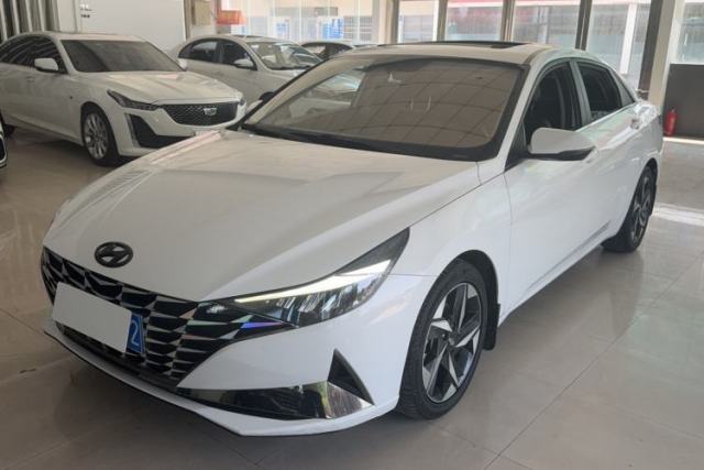Used Hyundai Elantra 2021 1.5L CVT LUX Prestige Edition