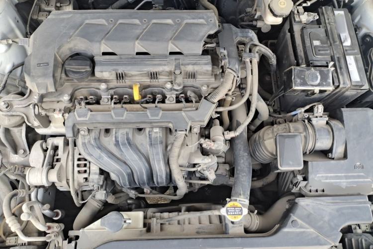 Used Hyundai Elantra 2021 1.5L CVT LUX Prestige Edition Engine Bay