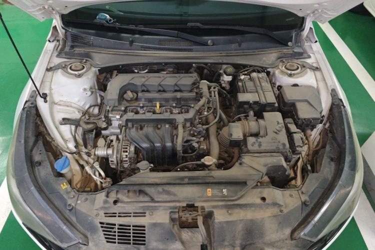 Used Hyundai Elantra 2021 1.5L CVT LUX Prestige Edition Engine Bay