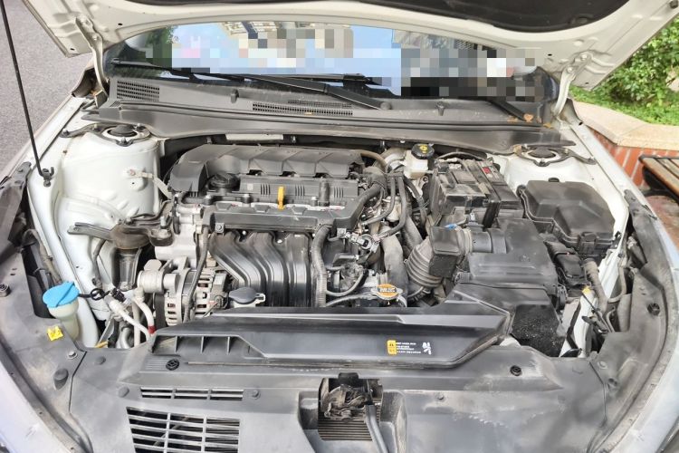Used Hyundai Elantra 2021 1.5L CVT LUX Prestige Edition Engine Bay