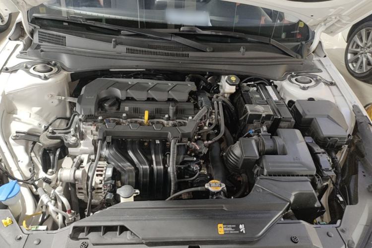 Used Hyundai Elantra 2021 1.5L CVT GLX Elite Edition Engine Bay