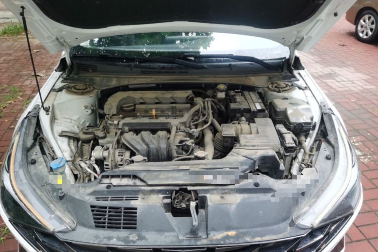 Used Hyundai Elantra 2021 1.5L CVT LUX Prestige Edition Engine Bay