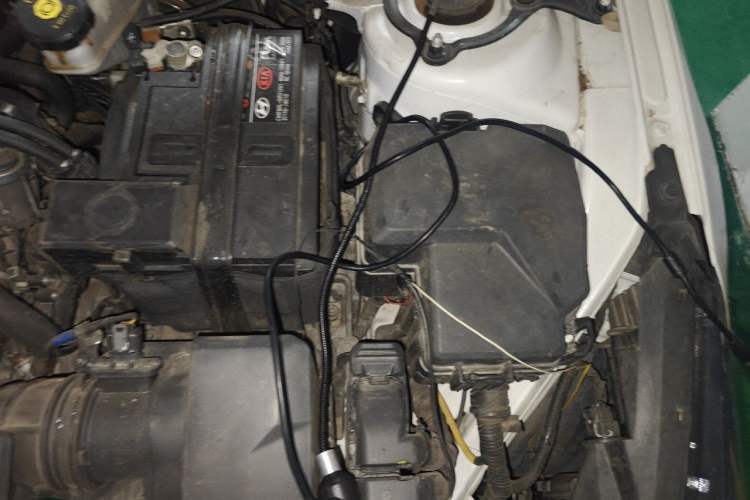 Used Hyundai Elantra 2021 1.5L CVT LUX Prestige Edition Engine Bay Left