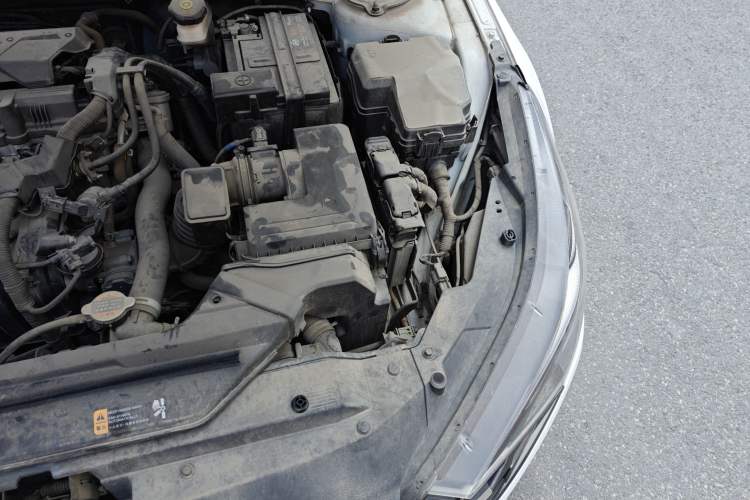 Used Hyundai Elantra 2021 1.5L CVT GLX Elite Edition Engine Bay Left