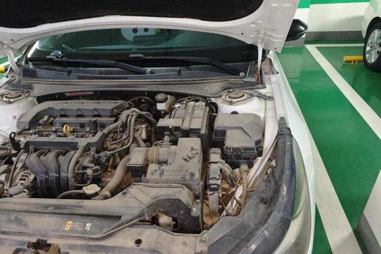 Used Hyundai Elantra 2021 1.5L CVT LUX Prestige Edition Engine Bay Left