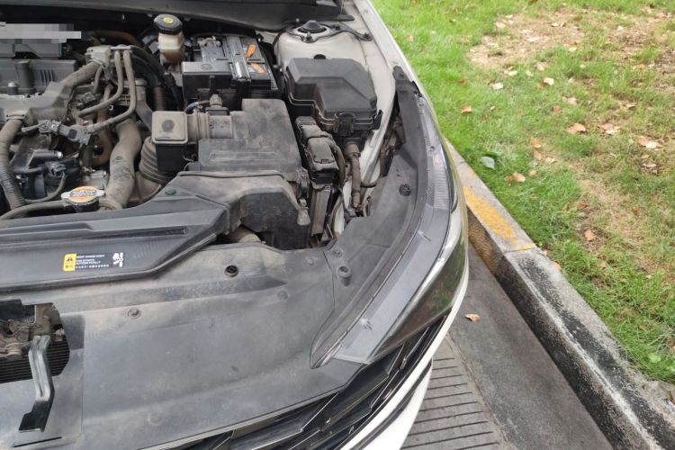 Used Hyundai Elantra 2021 1.5L CVT GLX Elite Edition Engine Bay Left