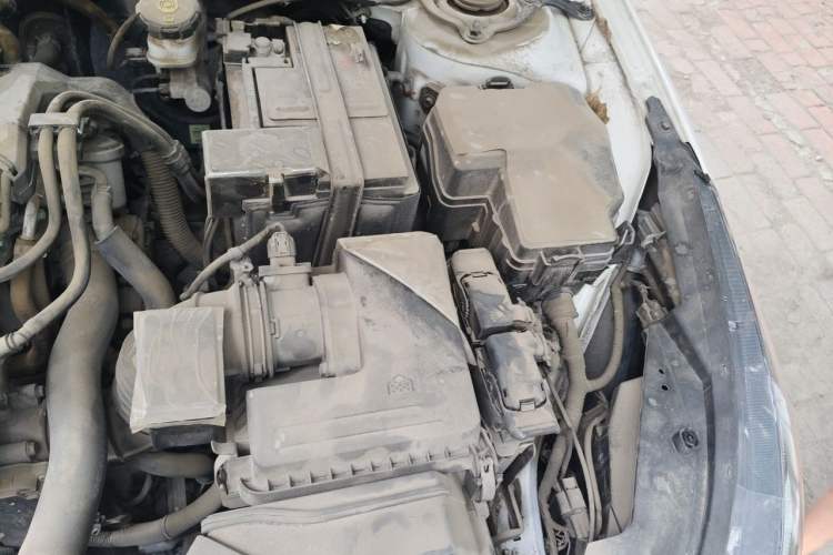 Used Hyundai Elantra 2021 1.5L CVT GLX Elite Edition Engine Bay Left
