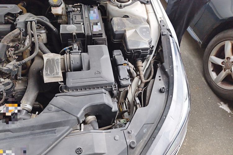 Used Hyundai Elantra 2021 1.5L CVT LUX Prestige Edition Engine Bay Left