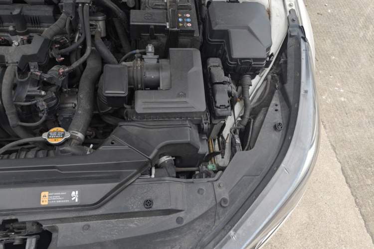 Used Hyundai Elantra 2021 1.5L CVT GLX Elite Edition Engine Bay Left