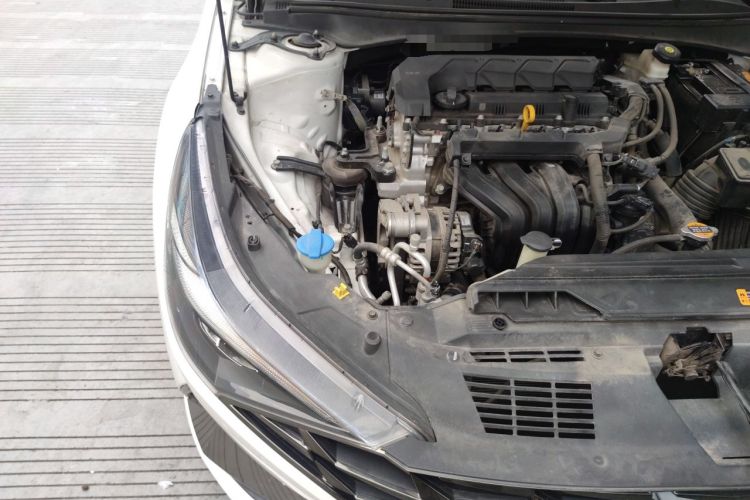 Used Hyundai Elantra 2021 1.5L CVT GLX Elite Edition Engine Bay Right