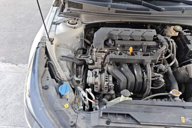 Used Hyundai Elantra 2021 1.5L CVT LUX Prestige Edition Engine Bay Right