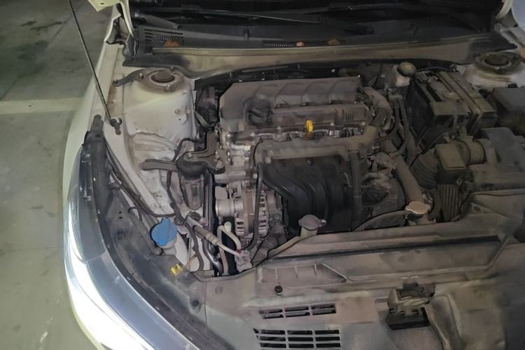 Used Hyundai Elantra 2021 1.5L CVT LUX Prestige Edition Engine Bay Right