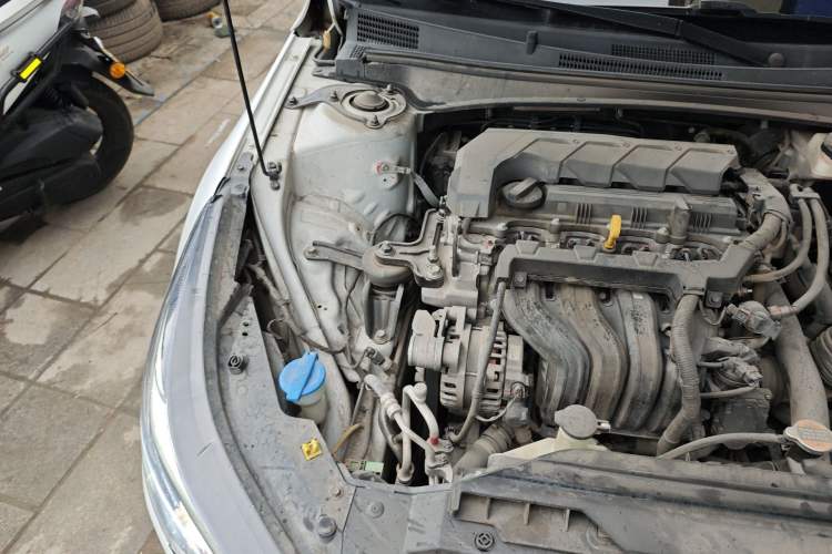 Used Hyundai Elantra 2021 1.5L CVT LUX Prestige Edition Engine Bay Right