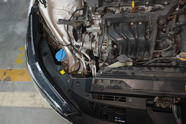 Used Hyundai Elantra 2021 1.5L CVT LUX Prestige Edition Engine Bay Right