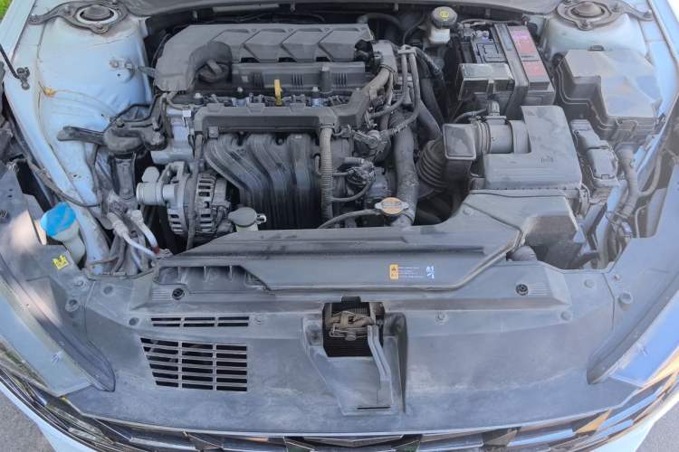 Used Hyundai Elantra 2021 1.5L CVT GLX Elite Edition Engine Bay