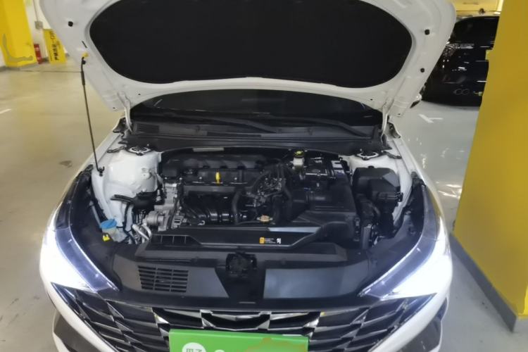 Used Hyundai Elantra 2021 1.5L CVT GLX Elite Edition Engine Bay