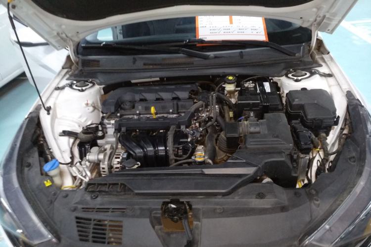 Used Hyundai Elantra 2021 1.5L CVT GLX Elite Edition Engine Bay