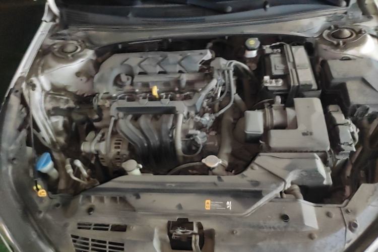 Used Hyundai Elantra 2021 1.5L CVT LUX Prestige Edition Engine Bay
