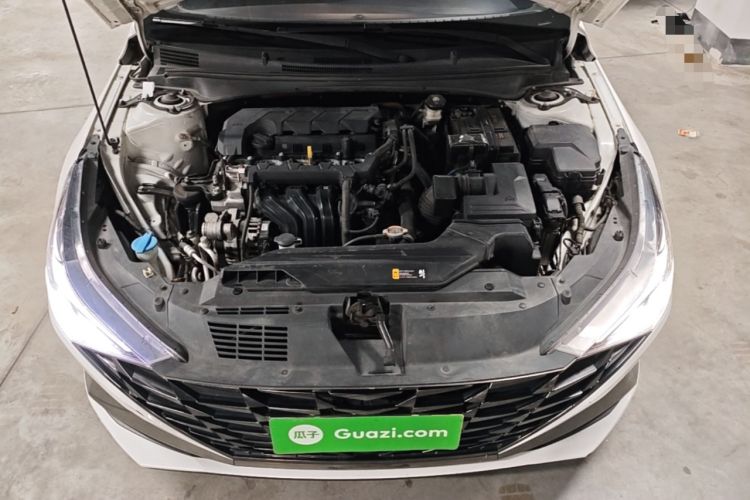 Used Hyundai Elantra 2021 1.5L CVT LUX Prestige Edition Engine Bay