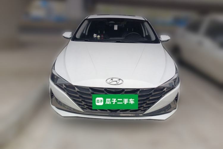 Used Hyundai Elantra 2021 1.5L CVT LUX Prestige Edition Exterior 1