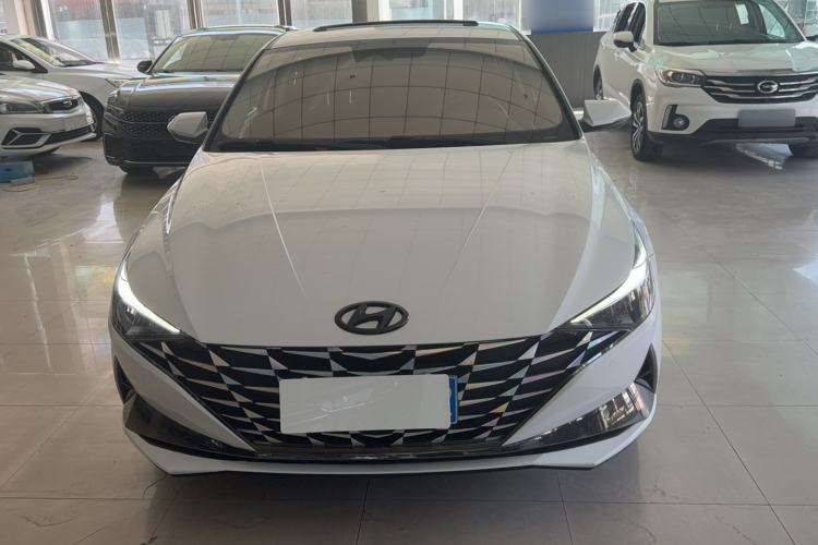 Used Hyundai Elantra 2021 1.5L CVT LUX Prestige Edition Exterior 1