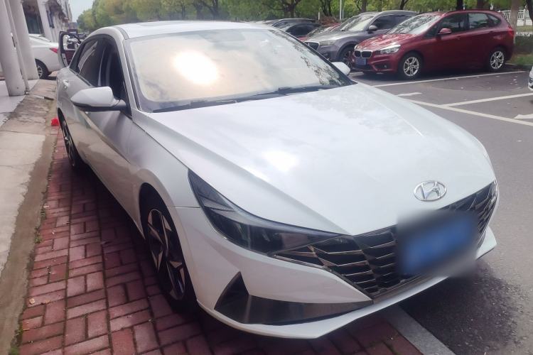 Used Hyundai Elantra 2021 1.5L CVT GLX Elite Edition Exterior 1