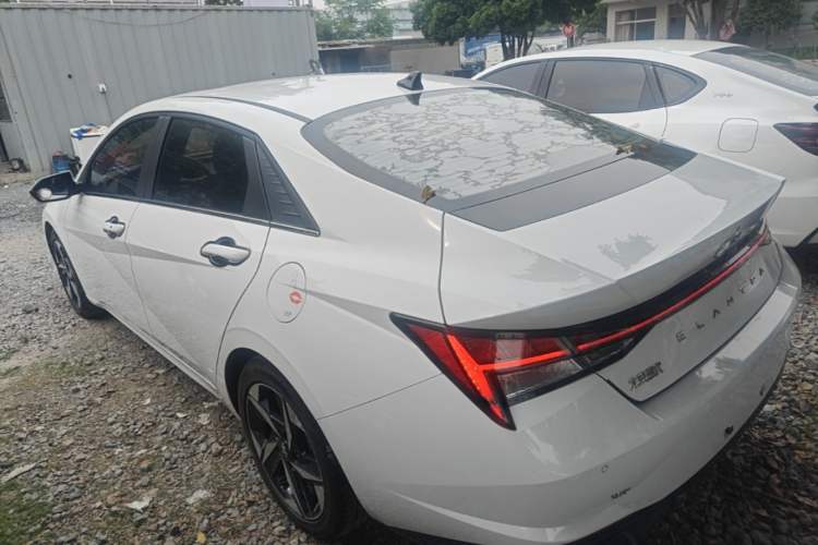 Used Hyundai Elantra 2021 1.5L CVT LUX Prestige Edition Exterior 2