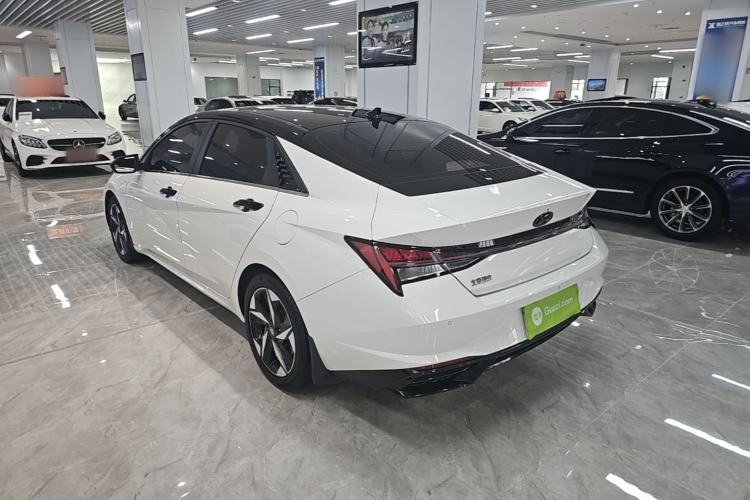 Used Hyundai Elantra 2021 1.5L CVT TOP Flagship Edition Exterior 2