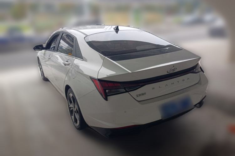 Used Hyundai Elantra 2021 1.5L CVT LUX Prestige Edition Exterior 3