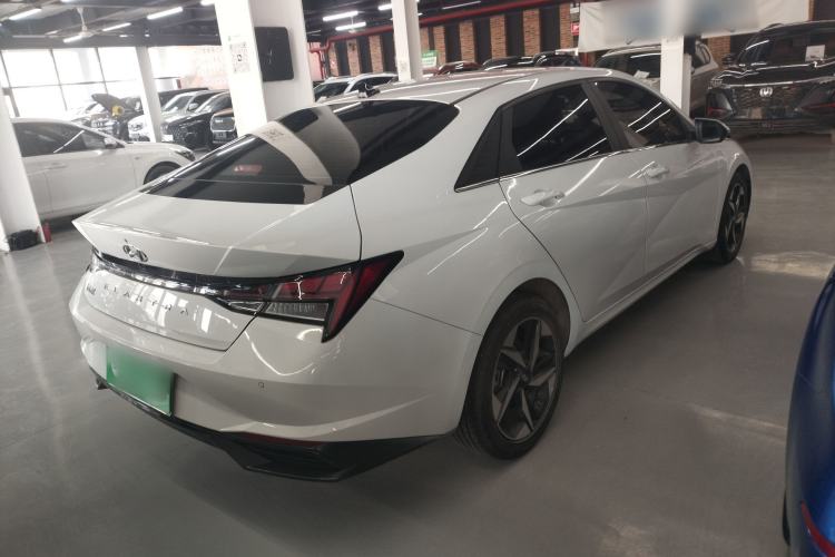 Used Hyundai Elantra 2021 1.5L CVT GLX Elite Edition Exterior 3