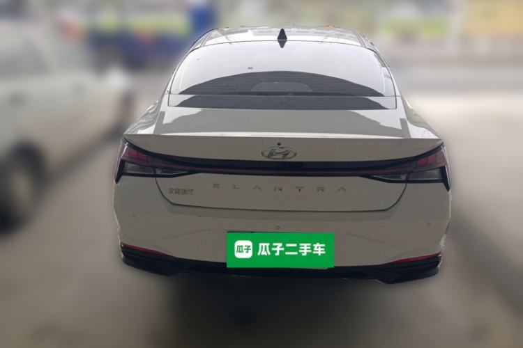 Used Hyundai Elantra 2021 1.5L CVT LUX Prestige Edition Exterior 4