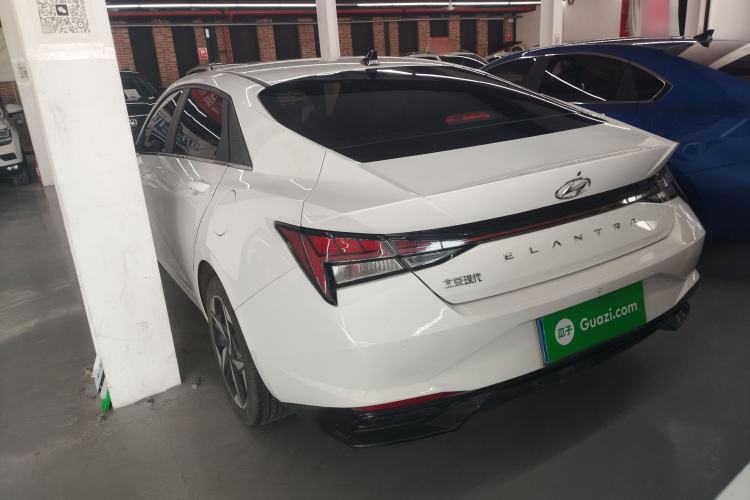 Used Hyundai Elantra 2021 1.5L CVT GLX Elite Edition Exterior 5