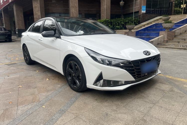 Used Hyundai Elantra 2021 1.5L CVT GLX Elite Edition Exterior 5