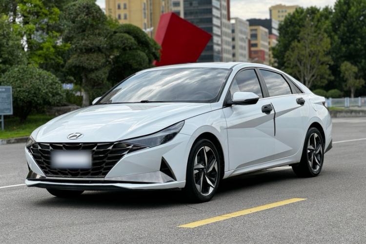 Used Hyundai Elantra 2021 1.5L CVT GLX Elite Edition Exterior 6