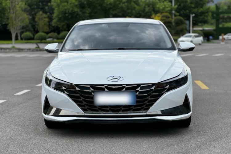 Used Hyundai Elantra 2021 1.5L CVT GLX Elite Edition Exterior 7