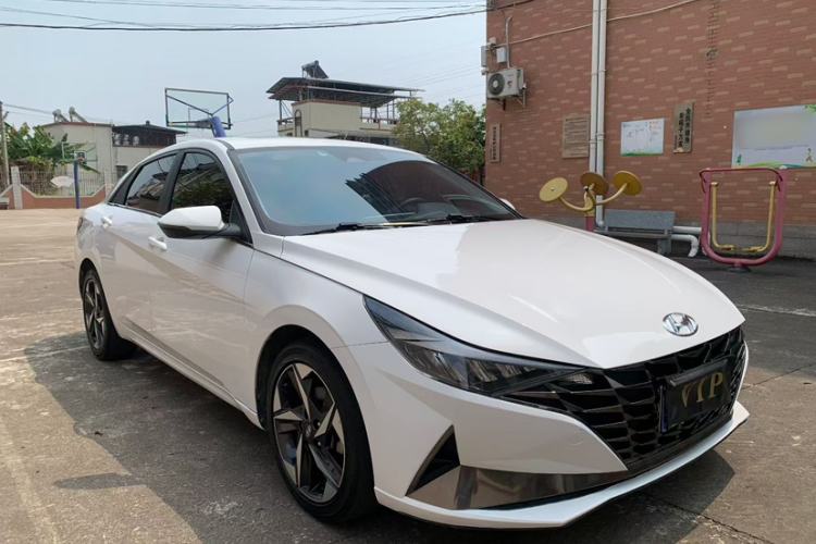 Used Hyundai Elantra 2021 1.5L CVT LUX Prestige Edition Exterior 8