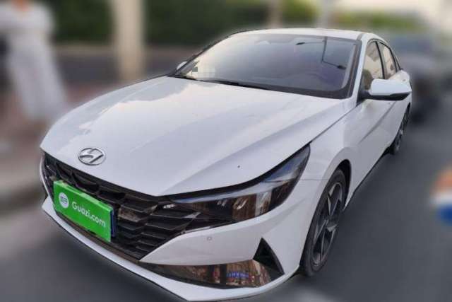 Used Hyundai Elantra 2021 1.5L CVT LUX Prestige Edition