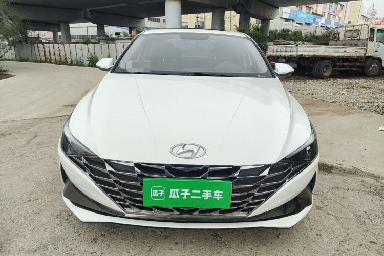 Used Hyundai Elantra 2021 1.5L CVT GLX Elite Edition Front