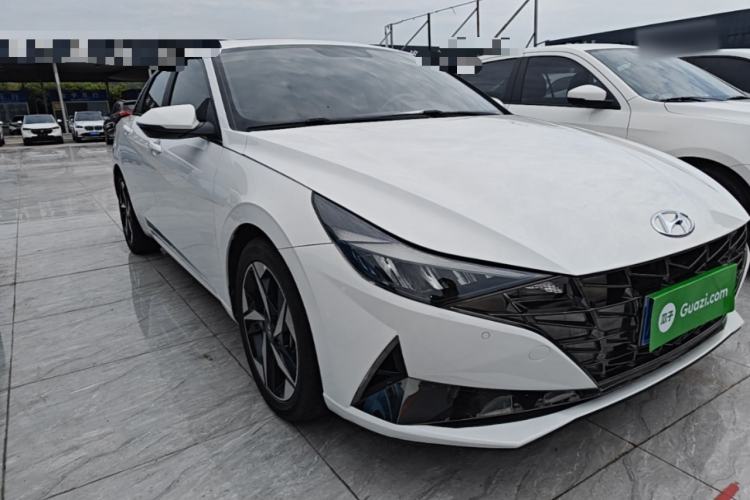 Used Hyundai Elantra 2021 240TGDi DCT GLX Elite Edition Front Right 45 Deg