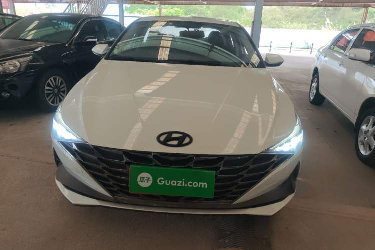 Used Hyundai Elantra 2021 1.5L CVT GLX Elite Edition Front