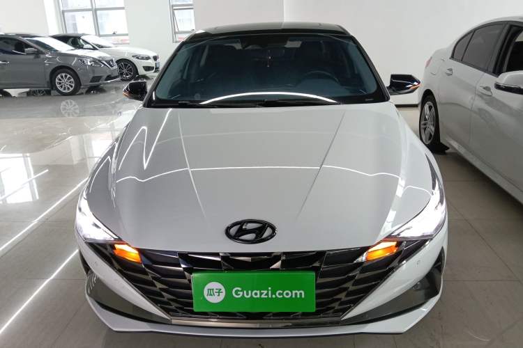 Used Hyundai Elantra 2021 1.5L CVT LUX Prestige Edition Front