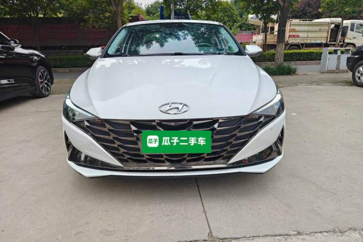 Used Hyundai Elantra 2021 1.5L CVT GLX Elite Edition Front