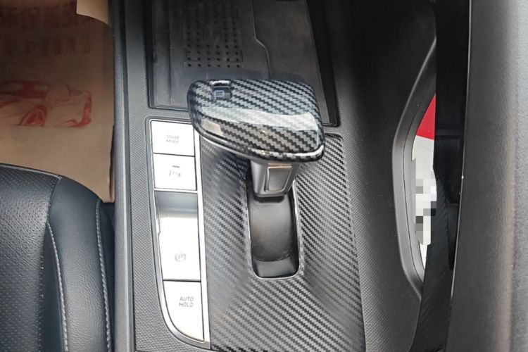 Used Hyundai Elantra 2021 1.5L CVT LUX Prestige Edition Gear Lever