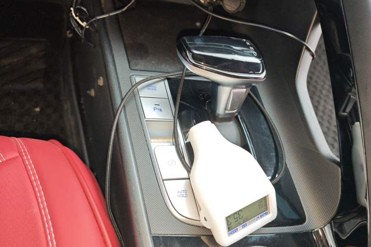 Used Hyundai Elantra 2021 1.5L CVT LUX Prestige Edition Gear Lever