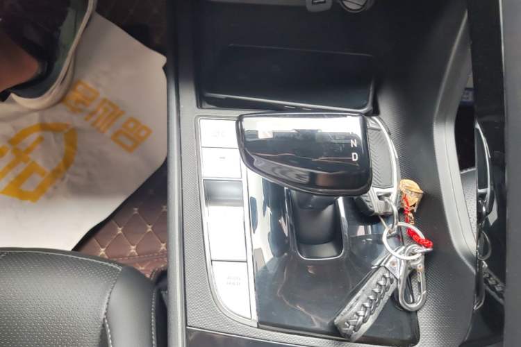 Used Hyundai Elantra 2021 1.5L CVT LUX Prestige Edition Gear Lever
