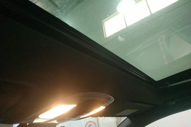 Used Hyundai Elantra 2021 240TGDi DCT LUX Prestige Edition Headliner