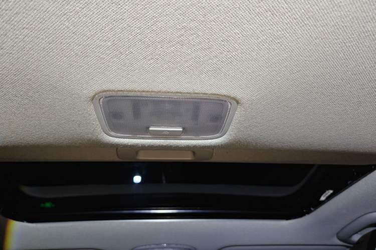 Used Hyundai Elantra 2021 1.5L CVT LUX Prestige Edition Headliner