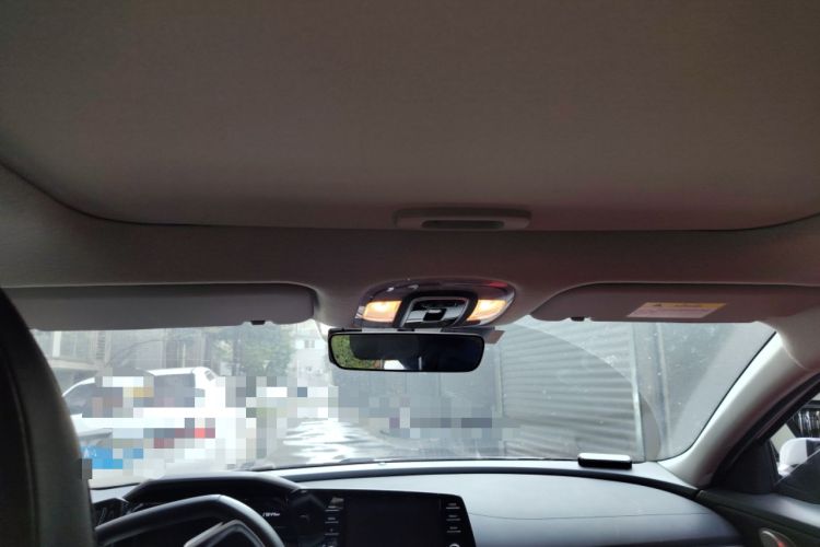 Used Hyundai Elantra 2021 1.5L CVT GLX Elite Edition Headliner